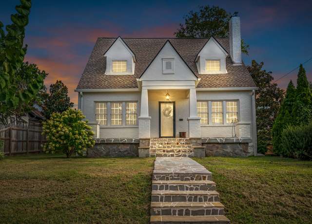 Property at 1514 Sweetbriar Ave, Nashville, TN 37212, 4 beds, 2 baths
