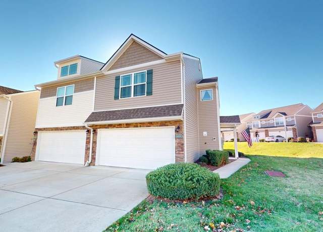 Property at 6000 Hillside Ln, Spring Hill, TN 37174, 3 beds, 2.5 baths