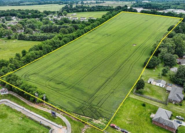 Property at 1 Riggs Ave, Portland, TN 37148