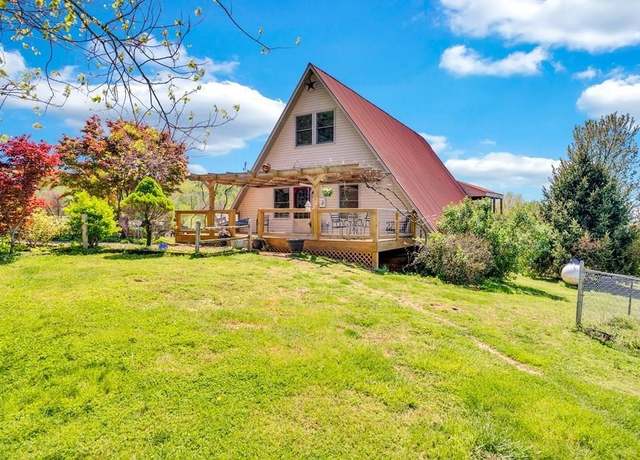 Property at 355 Dillon Gribble Rd, Sparta, TN 38583, 2 beds, 2 baths