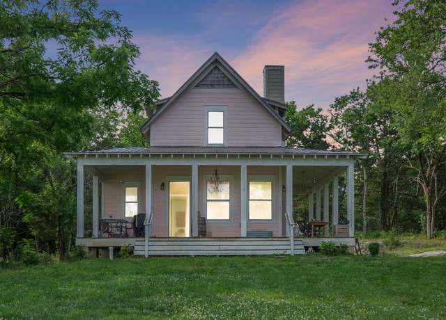 Property at 1277 Coosie Branch Rd, Lewisburg, TN 37091, 3 beds, 2.5 baths