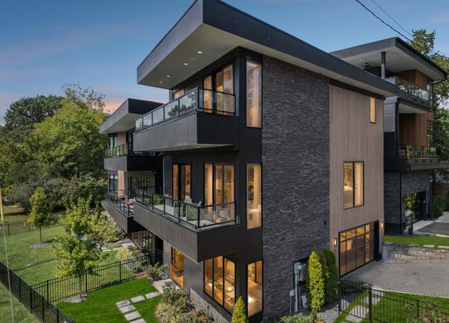 Property at 112 47th Ave N, Nashville, TN 37209, 4 beds, 3.5 baths
