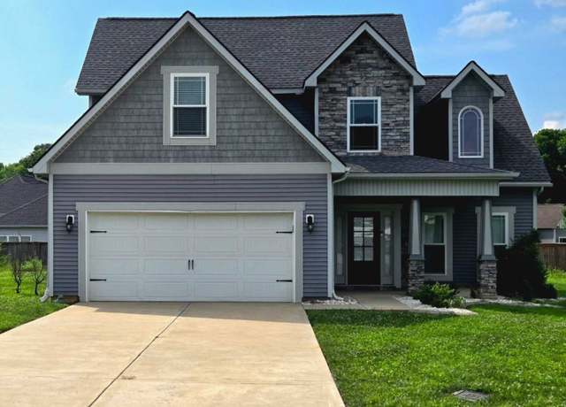 Property at 729 Laurel Ln, Murfreesboro, TN 37127, 3 beds, 2.5 baths