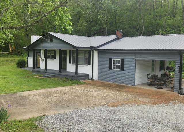 Property at 706 Highway 100 W, Centerville, TN 37033, 3 beds, 2 baths