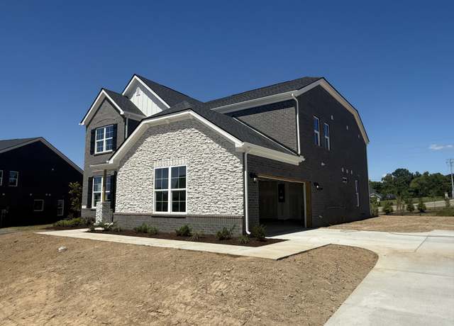 Property at 107 Brookcliff Dr, Mount Juliet, TN 37122, 5 beds, 3.5 baths