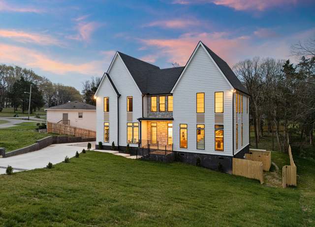 Property at 819 Davidson Dr, Nashville, TN 37205, 4 beds, 5 baths