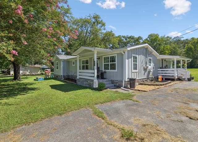 Property at 736 Hancock Rd, Jasper, TN 37347, 3 beds, 2 baths