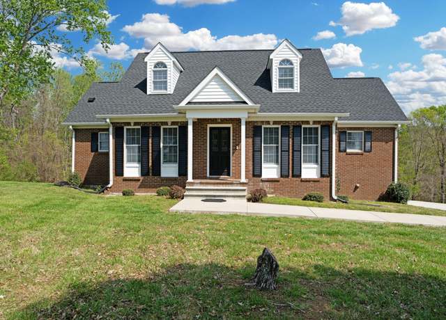 Property at 1719 Wynnewood Dr, Chapmansboro, TN 37035, 3 beds, 2.5 baths