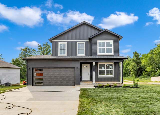 Property at 500 Herman Dr, Clarksville, TN 37042, 3 beds, 2.5 baths