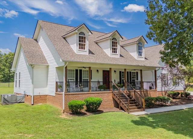 Property at 145 Clipper Ln, Dayton, TN 37321, 4 beds, 2.5 baths