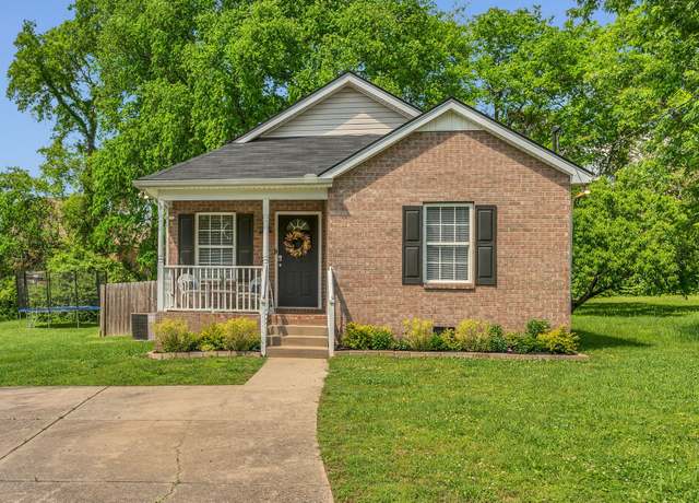 Property at 426 Hadleys Bend Blvd, Old Hickory, TN 37138, 3 beds, 2 baths