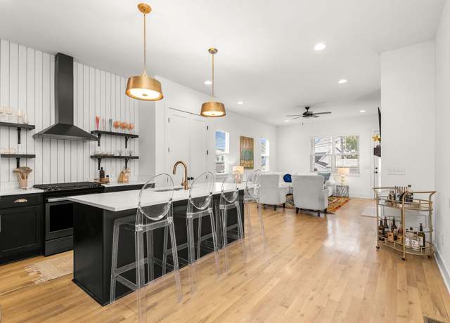 Property at 5218 Louisiana Ave, Nashville, TN 37209, 4 beds, 3 baths