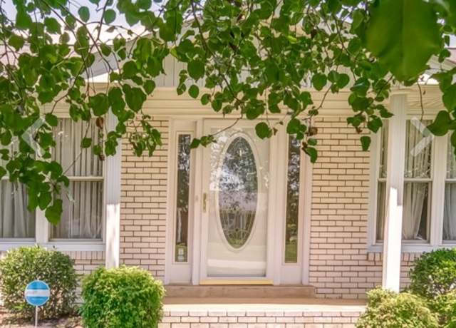 Property at 541 Des Moines Dr, Hermitage, TN 37076, 4 beds, 1.5 baths