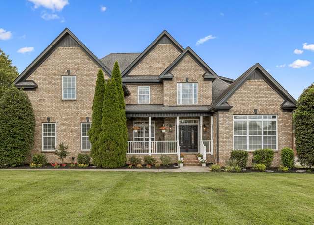 Property at 1316 Heather Pl, Murfreesboro, TN 37128, 4 beds, 4 baths