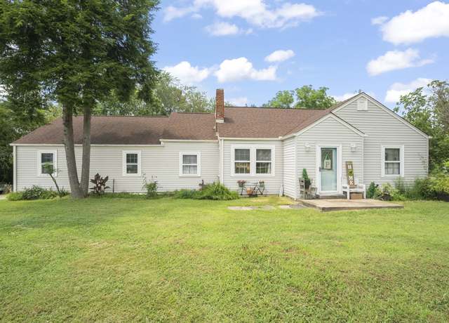 Property at 1509 5th Ave W, Springfield, TN 37172, 3 beds, 1 bath