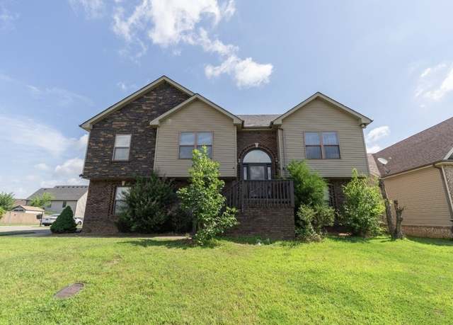 Property at 3493 Sikorsky Ln, Clarksville, TN 37042, 4 beds, 3 baths