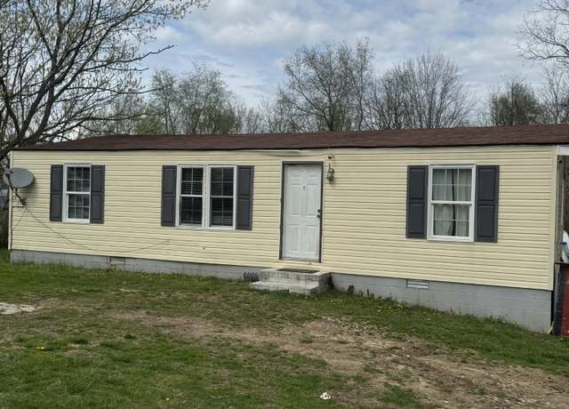 Property at 207 E Short St, Manchester, TN 37355, 3 beds, 2 baths