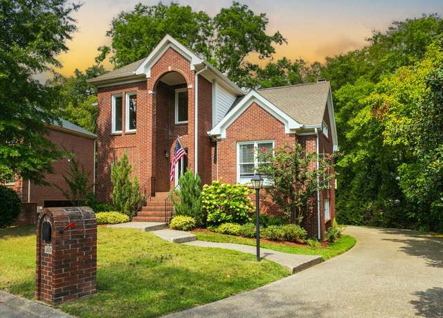 Property at 100 Belle Glen Dr, Nashville, TN 37221, 4 beds, 3.5 baths