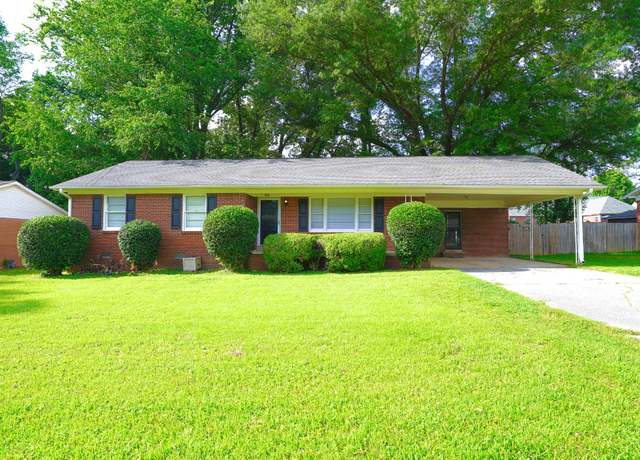 Property at 85 Charjean Dr, Jackson, TN 38305, 3 beds, 2 baths