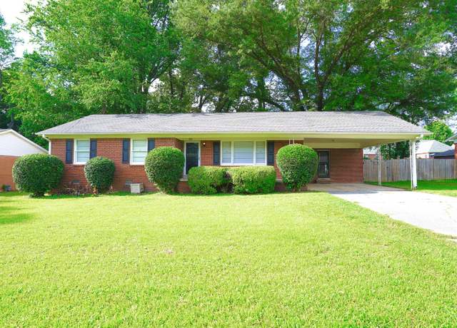 Property at 85 Charjean Dr, Jackson, TN 38305, 3 beds, 2 baths