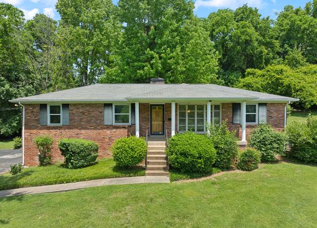Property at 2724 Windemere Dr, Nashville, TN 37214, 3 beds, 3 baths