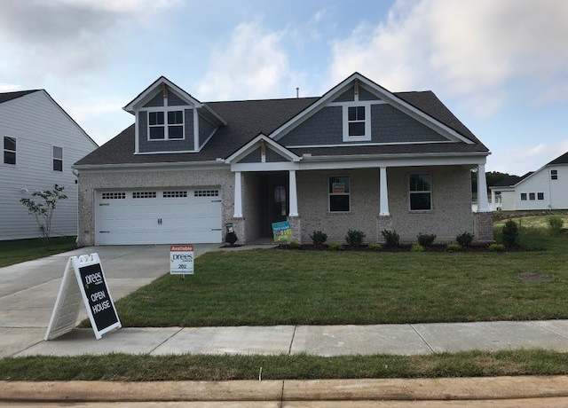 Property at 1062 Inez Dr, Smyrna, TN 37167, 5 beds, 3.5 baths