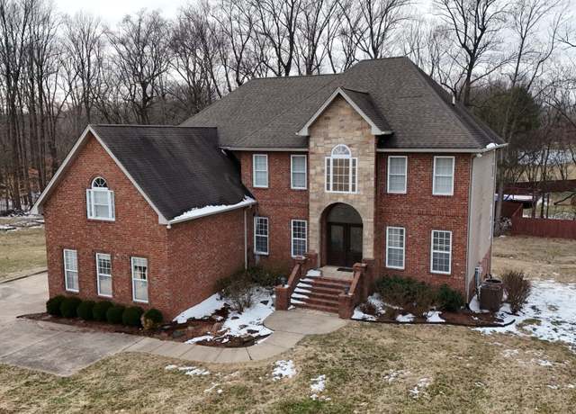 Property at 1033 Valleydale Ave, Cross Plains, TN 37049, 6 beds, 6 baths