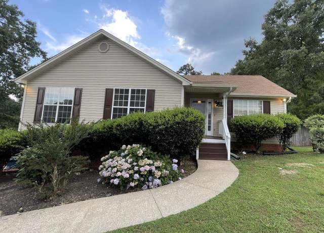 Property at 10164 Fielding Rd, Ooltewah, TN 37363, 3 beds, 3 baths