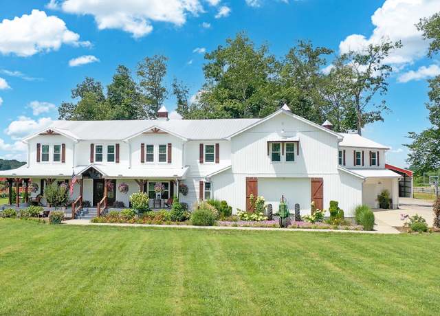 Property at 344 Whitaker Rd, Shelbyville, TN 37160, 6 beds, 3.5 baths