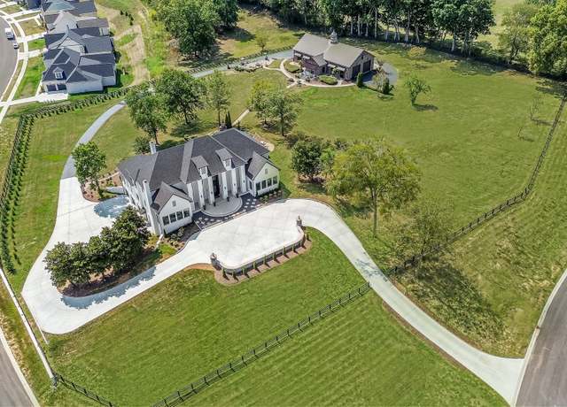 Property at 5603 Winslet Dr, Franklin, TN 37064, 4 beds, 5.5 baths