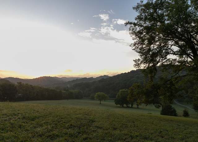 Property at 1381 Old Hillsboro Rd, Franklin, TN 37069