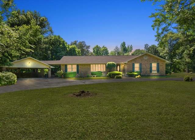 Property at 103 Colwell Ln, Manchester, TN 37355, 3 beds, 3 baths