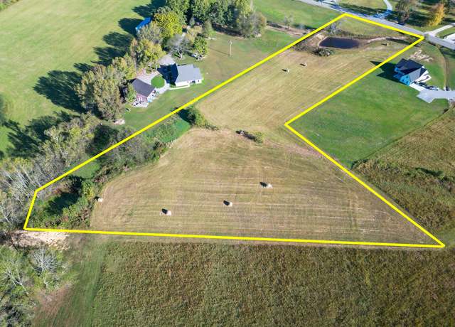 Property at 3043 TN 25, Cottontown, TN 37048
