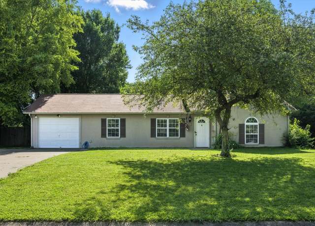 Property at 1158 Patton Pl, Oak Grove, KY 42262, 3 beds, 2 baths