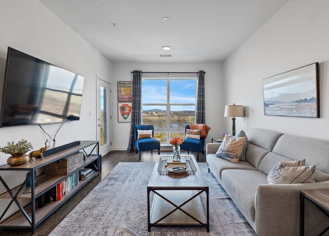 Property at 1677 54th Ave N #413, Nashville, TN 37209, 1 bed, 1 bath