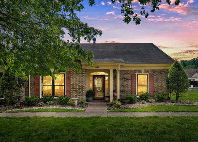 Property at 8542 Sawyer Brown Rd, Nashville, TN 37221, 3 beds, 2 baths
