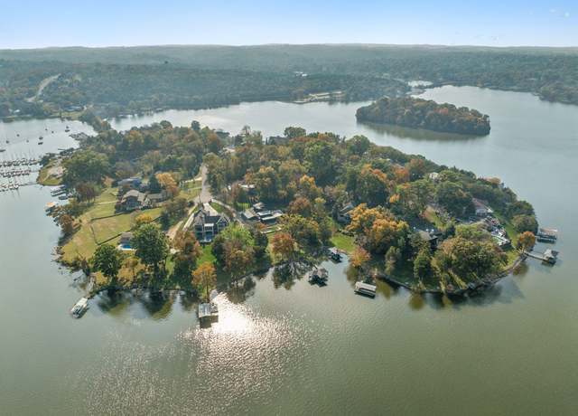 Property at 301 Anchor Ln, Old Hickory, TN 37138, 3 beds, 2.5 baths
