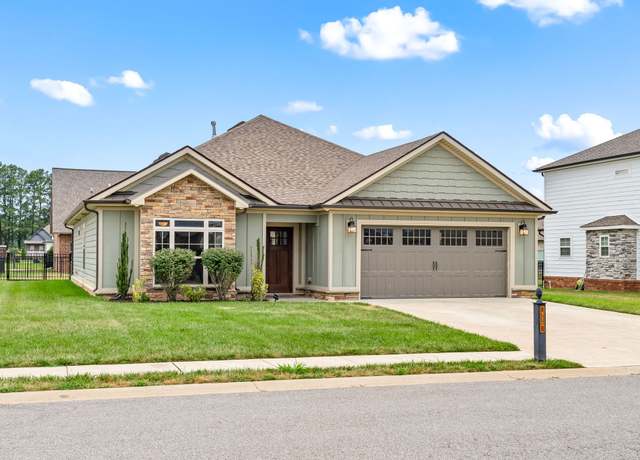 Property at 312 Lowline Dr, Clarksville, TN 37043, 3 beds, 2 baths