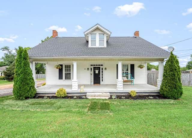 Property at 634 Hwy 52 E, Portland, TN 37148, 3 beds, 2.5 baths