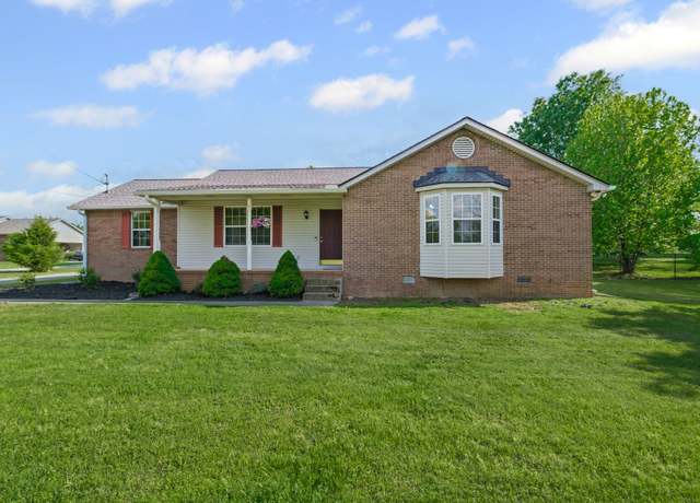 Property at 2289 Franklin Rd, Lebanon, TN 37090, 3 beds, 2 baths
