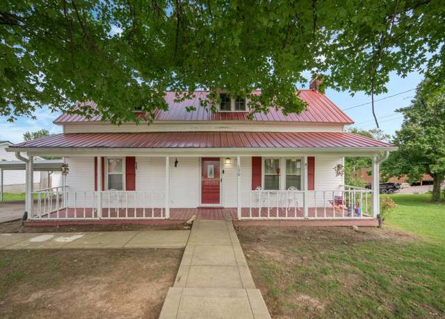 Property at 130 Church St, Tennessee Ridge, TN 37178, 4 beds, 1 bath