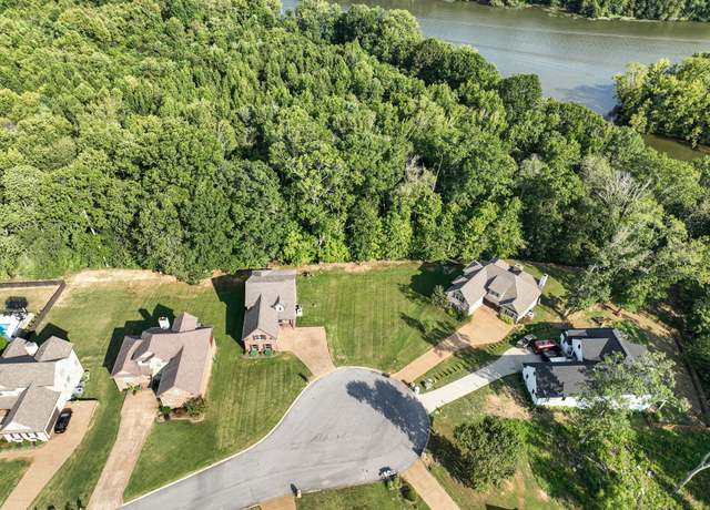 Property at 402 Zephyr Cv, Lebanon, TN 37087