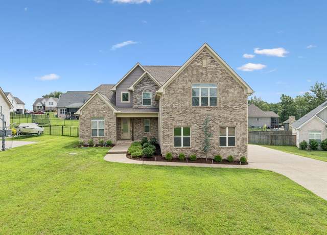 Property at 1307 Christina Ct, Lebanon, TN 37087, 4 beds, 3 baths