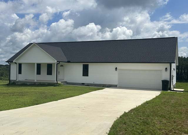 Property at 1654 Linvillle Rd, Lawrenceburg, TN 38464, 3 beds, 2 baths