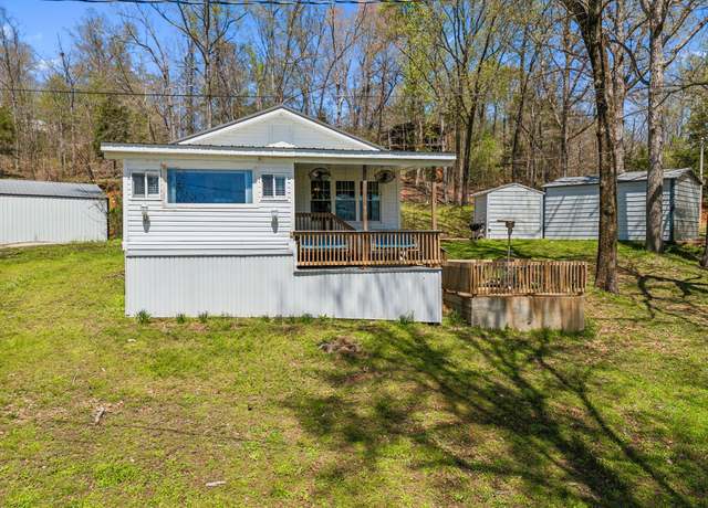 Property at 11460 Crooked Creek Rd, Lobelville, TN 37097, 2 beds, 1 bath