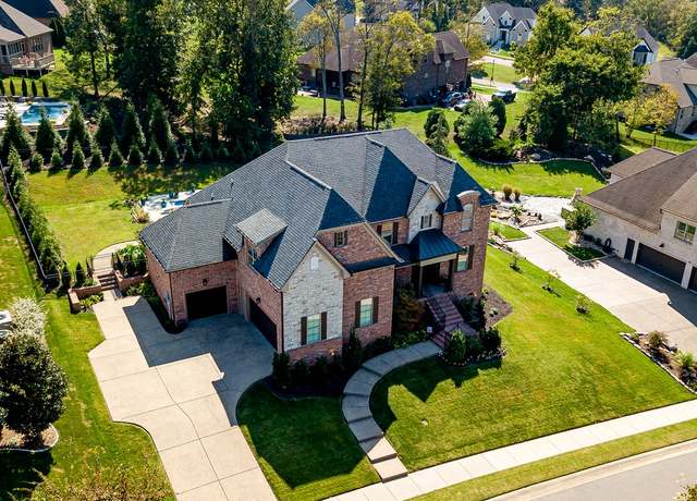 Property at 156 Hamilton Springs Blvd, Lebanon, TN 37087, 4 beds, 3.5 baths