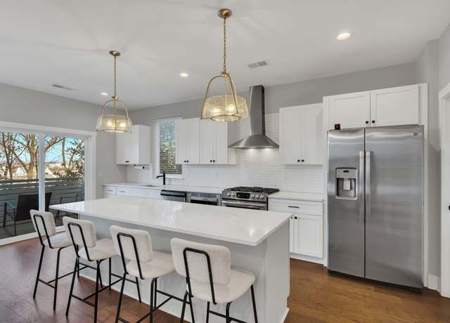 Property at 432 Becanni Ln, Nashville, TN 37209, 3 beds, 2.5 baths