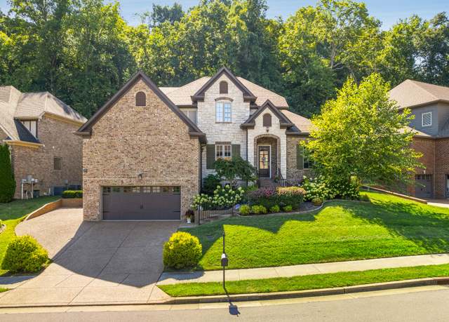Property at 7224 Natchez Pointe Dr, Nashville, TN 37221, 4 beds, 3.5 baths