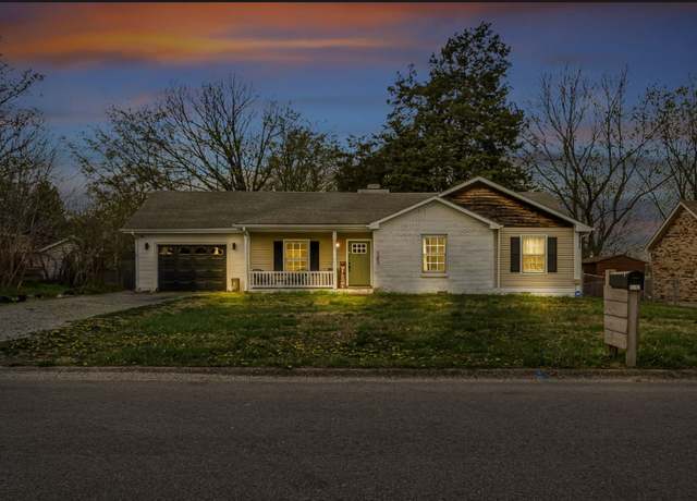 Property at 1202 Windchase Dr, Clarksville, TN 37042, 3 beds, 2 baths