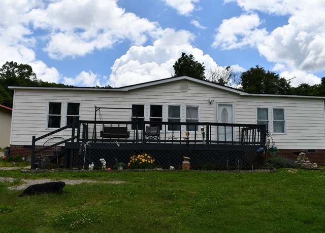 Property at 4053 Old State Rd, Hampshire, TN 38461, 3 beds, 2 baths